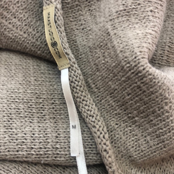 Sweater - Picture 3 of 3